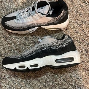 Nike air max shoes